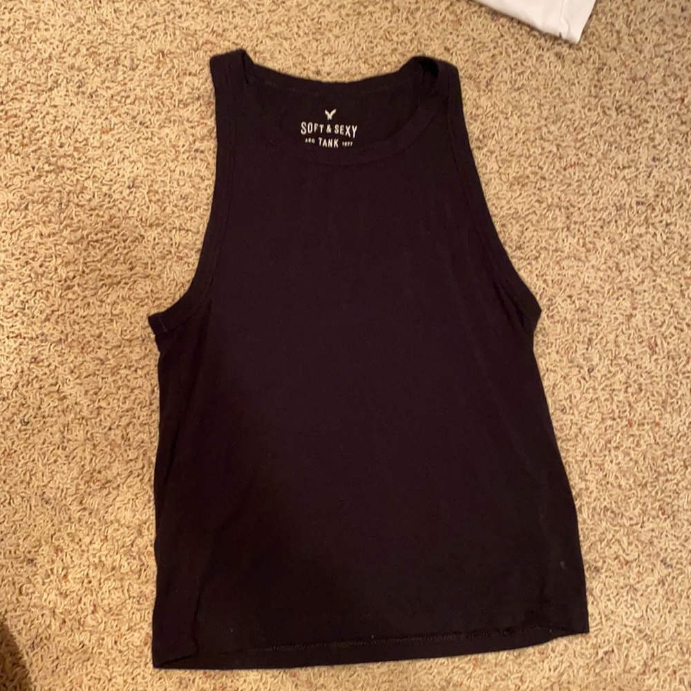 Cropped black American eagle tank top